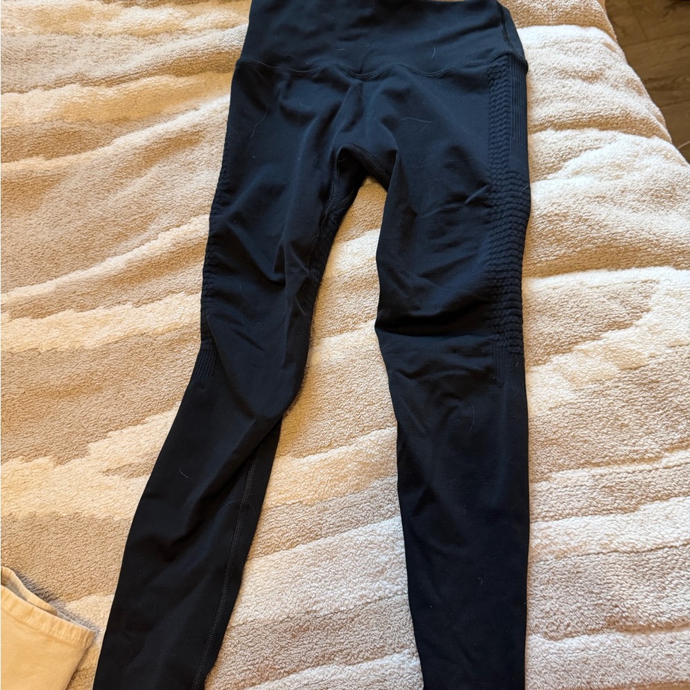 Alphalete Midnight Black Leggings